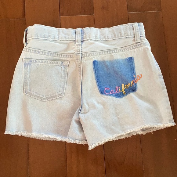 Light Washed Denim Shorts - Picture 2 of 6